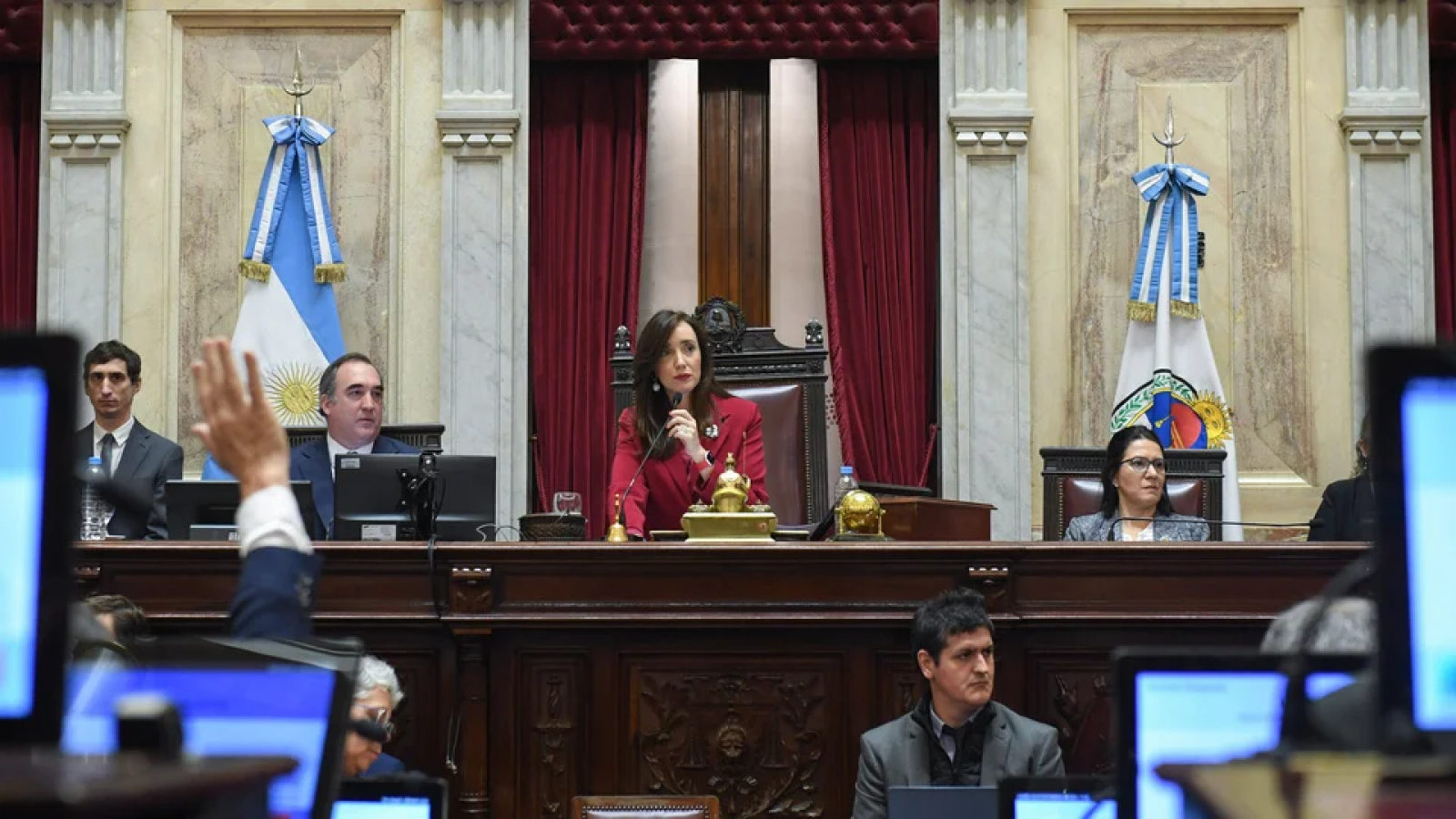 Finalmente y tras semanas de reuniones entre el PRO y LLA se tratará ficha limpia en el Senado